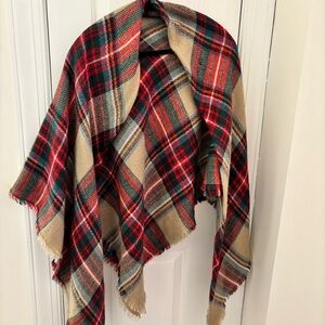 Modcloth Tartan Plaid Oversized Square Scarf Wrap Soft Blanket in Red and Green